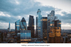 Holding + introduction partenariat banque en ligne